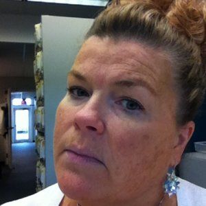 Meet Your Posher, Debbie!